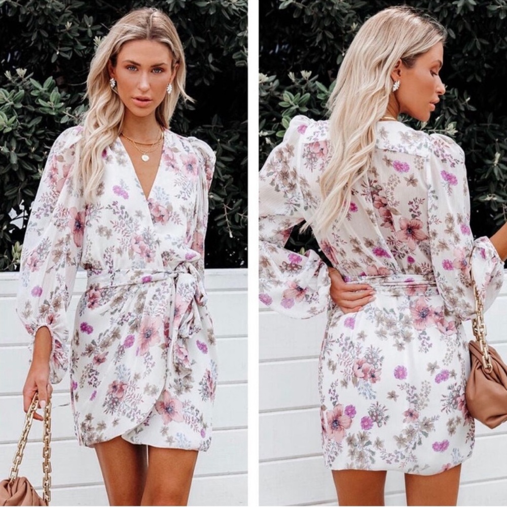 Vici Avant floral balloon sleeve chiffon wrap dress XL